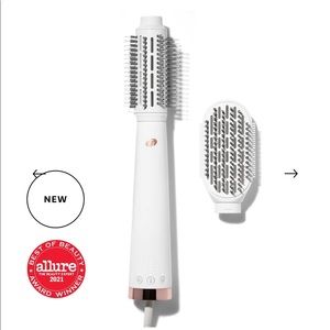 T3 hair styling brush blowout tool